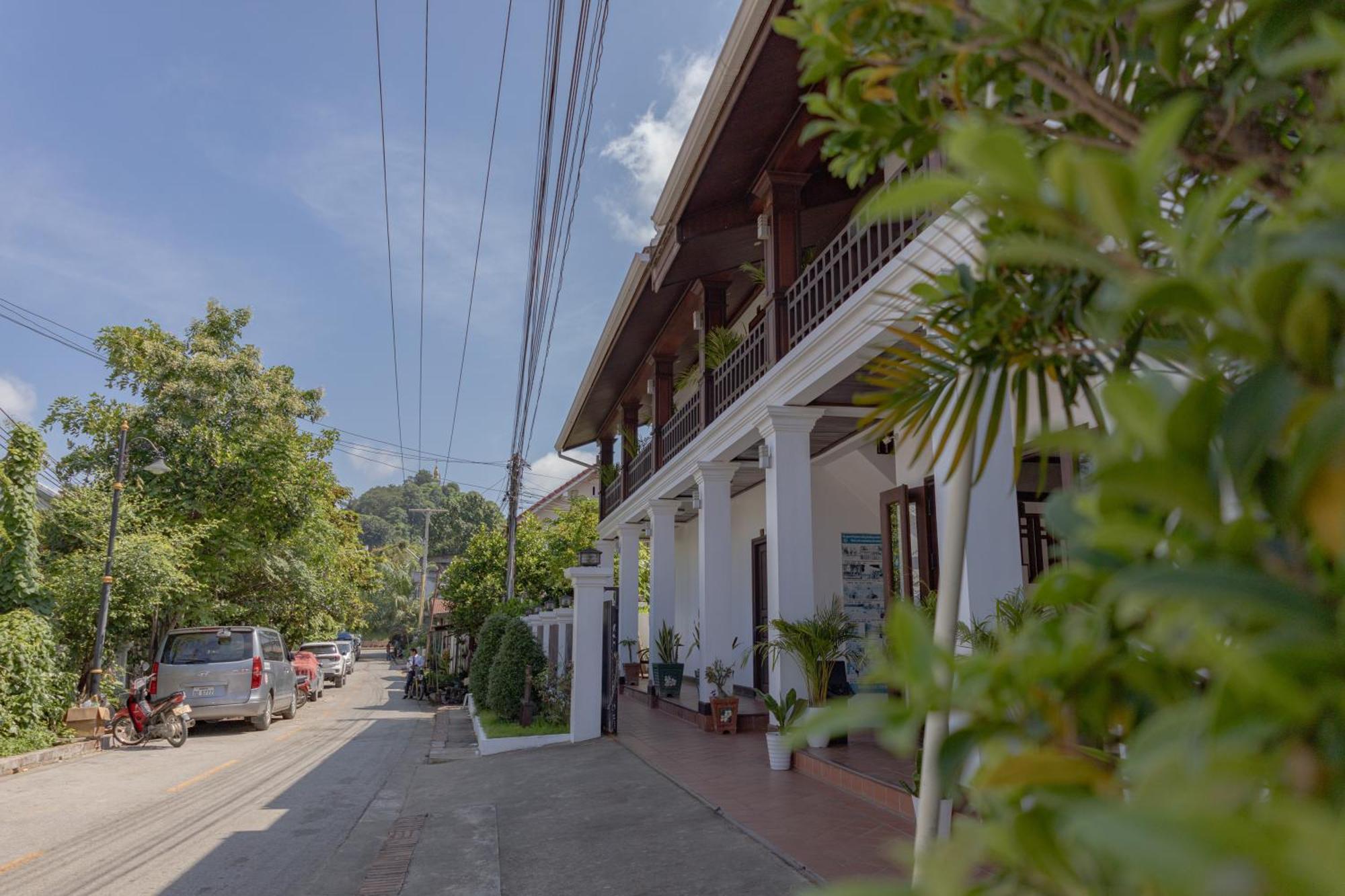 โรงแรมจัสมิน หลวงพระบาง ภายนอก รูปภาพ